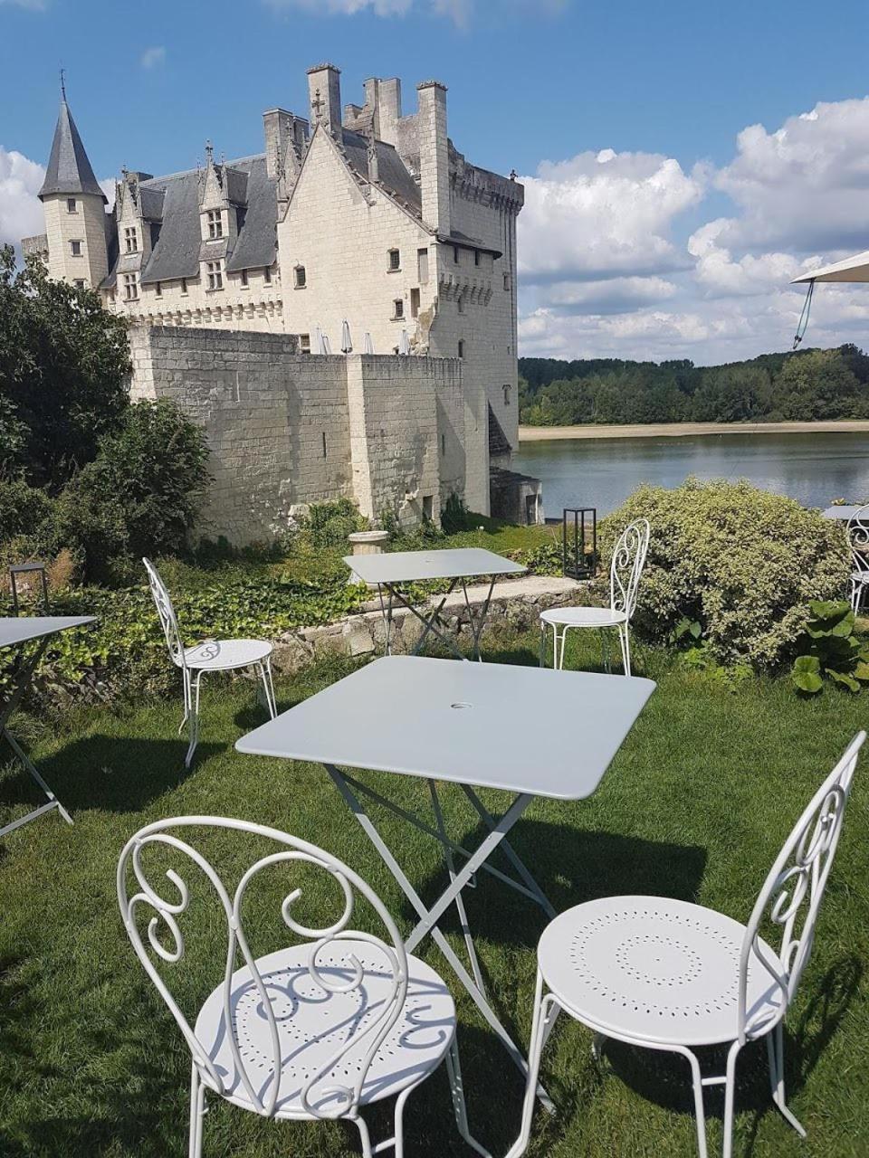 Logis Hotel Le Bussy Montsoreau Kültér fotó