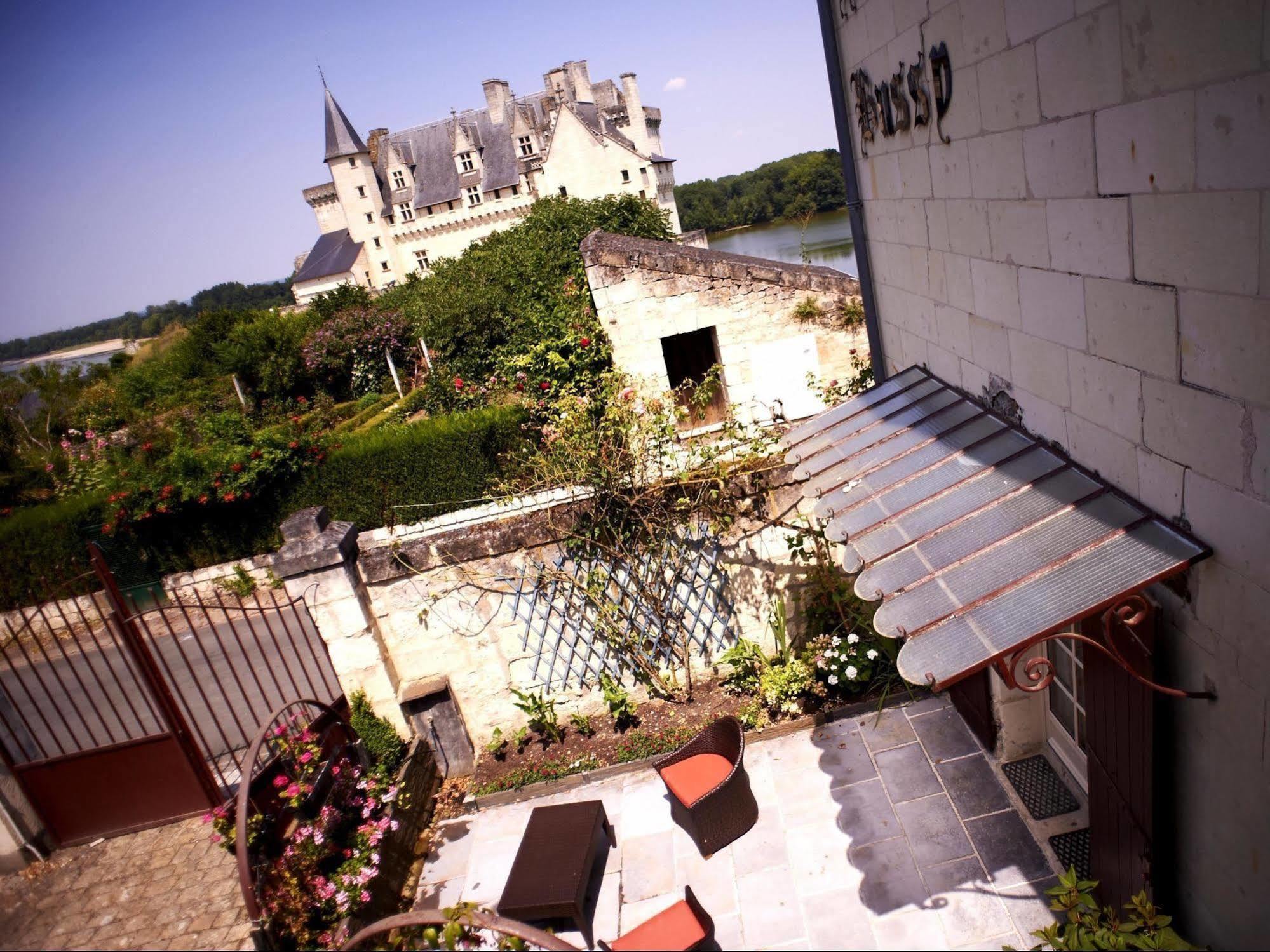 Logis Hotel Le Bussy Montsoreau Kültér fotó